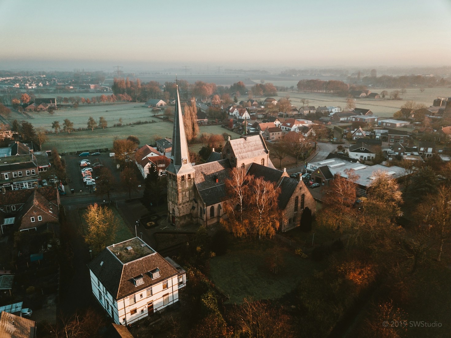 Connecting Neighbors Through Political Advocacy